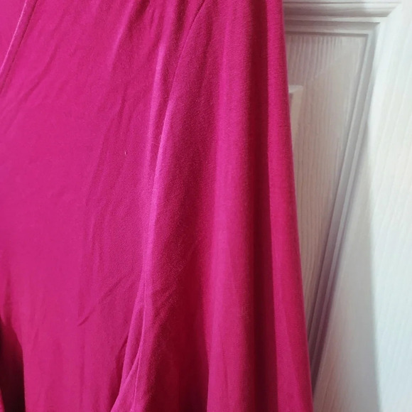 Ava & Viv Fushia Pink Long Sleeve V-Neck Wrap Top in Size 2X - Picture 7 of 10